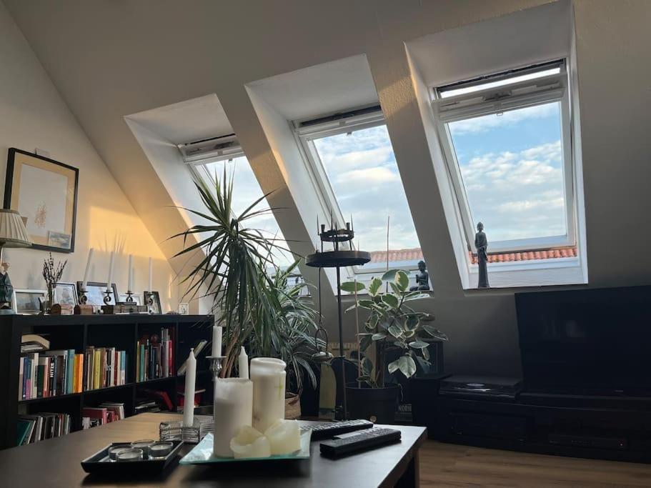 Gemuetliche Wohnung Mitten In Esens Exterior foto